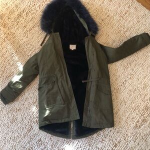 LOFT Olive Green Ski & Snow Jacket with Faux Fur Trim